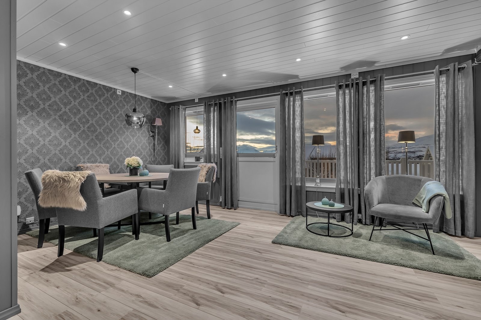 Utgang til terrasse Galleribilde