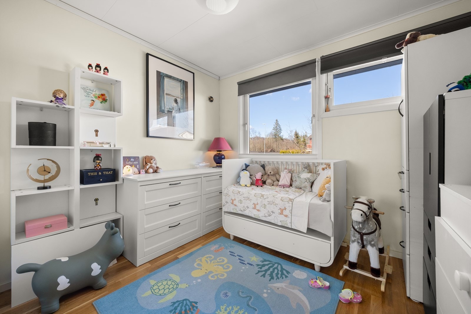 Alle rommene har plass til garderobeskap og seng og/eller skrivepult. Galleribilde