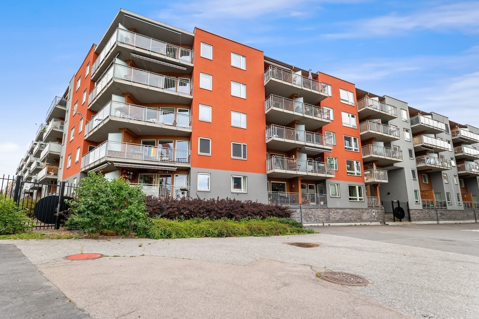 Leiligheten har en svært ettertraktet og populær beliggenhet på Grünerløkka/Rodeløkka. Galleribilde