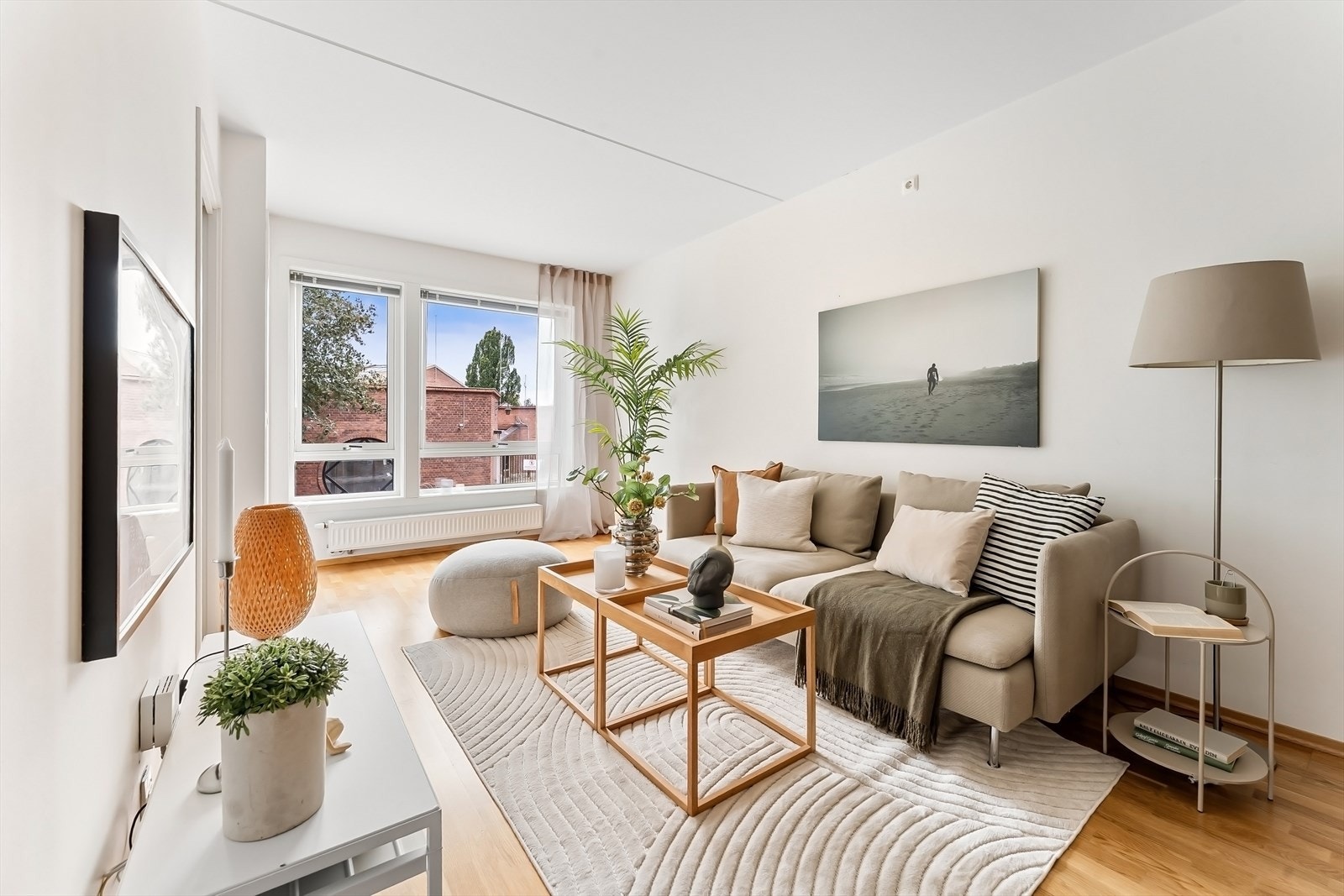 En lys, moderne og praktisk 2-roms med balkong og attraktiv beliggenhet. Galleribilde