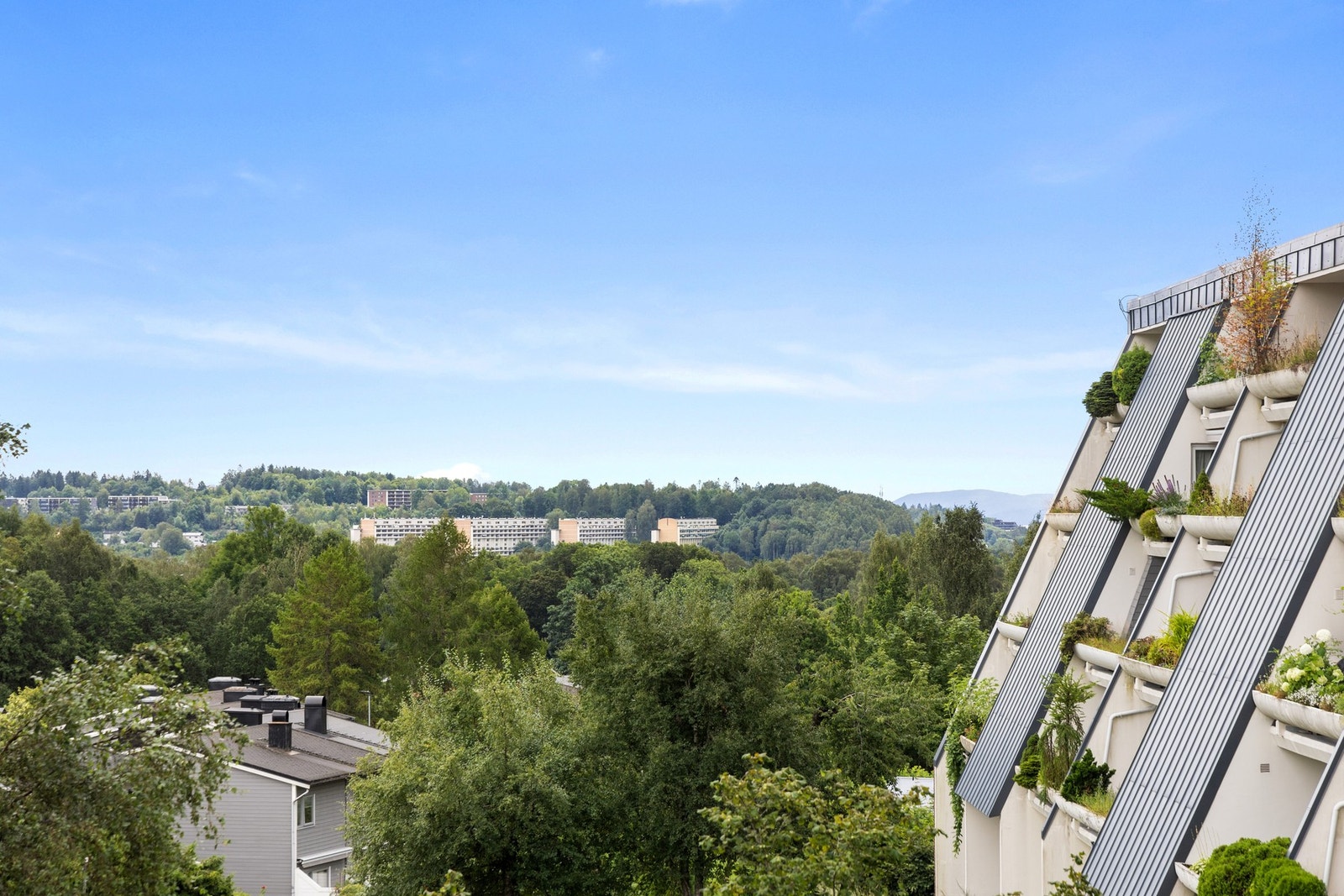 Utsikt fra balkongen Galleribilde