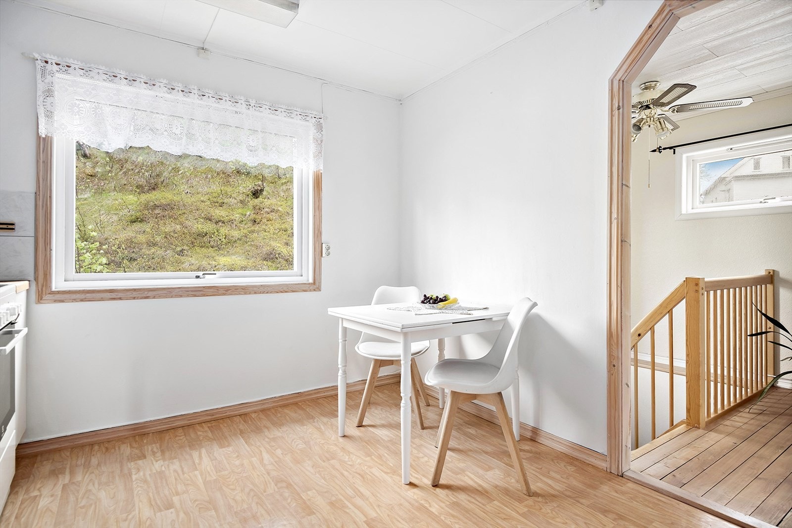 God plass tik kjøkkenbord - 2.etg. Galleribilde