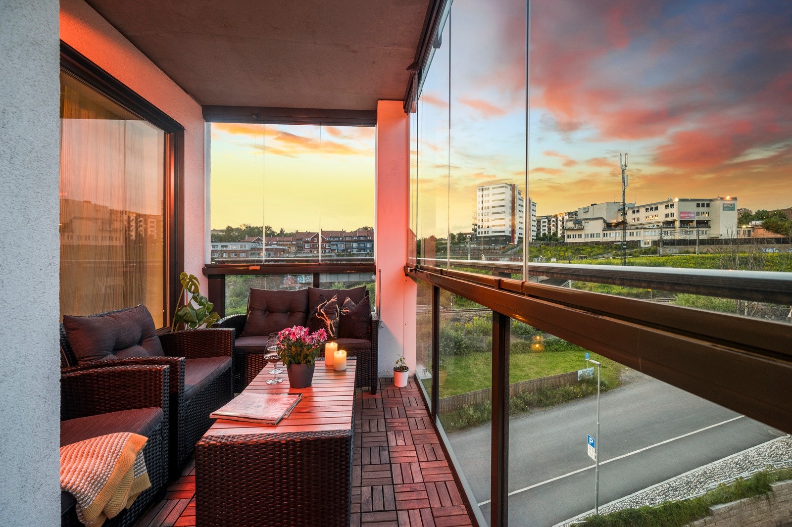 God plass til større sittegruppe, grill, m.m Galleribilde