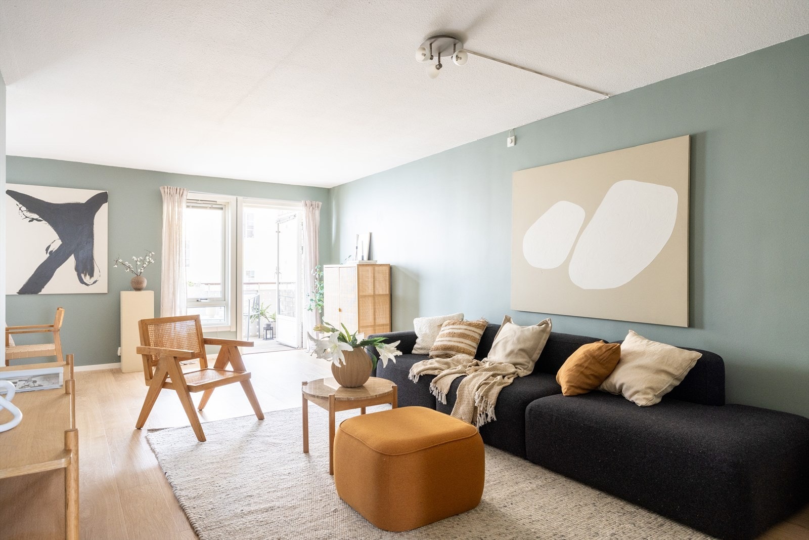 Velkommen til Thurmanns gate 10C - En romslig og praktisk 3-roms med sydvendt balkong, heis og garasjeplass! Galleribilde