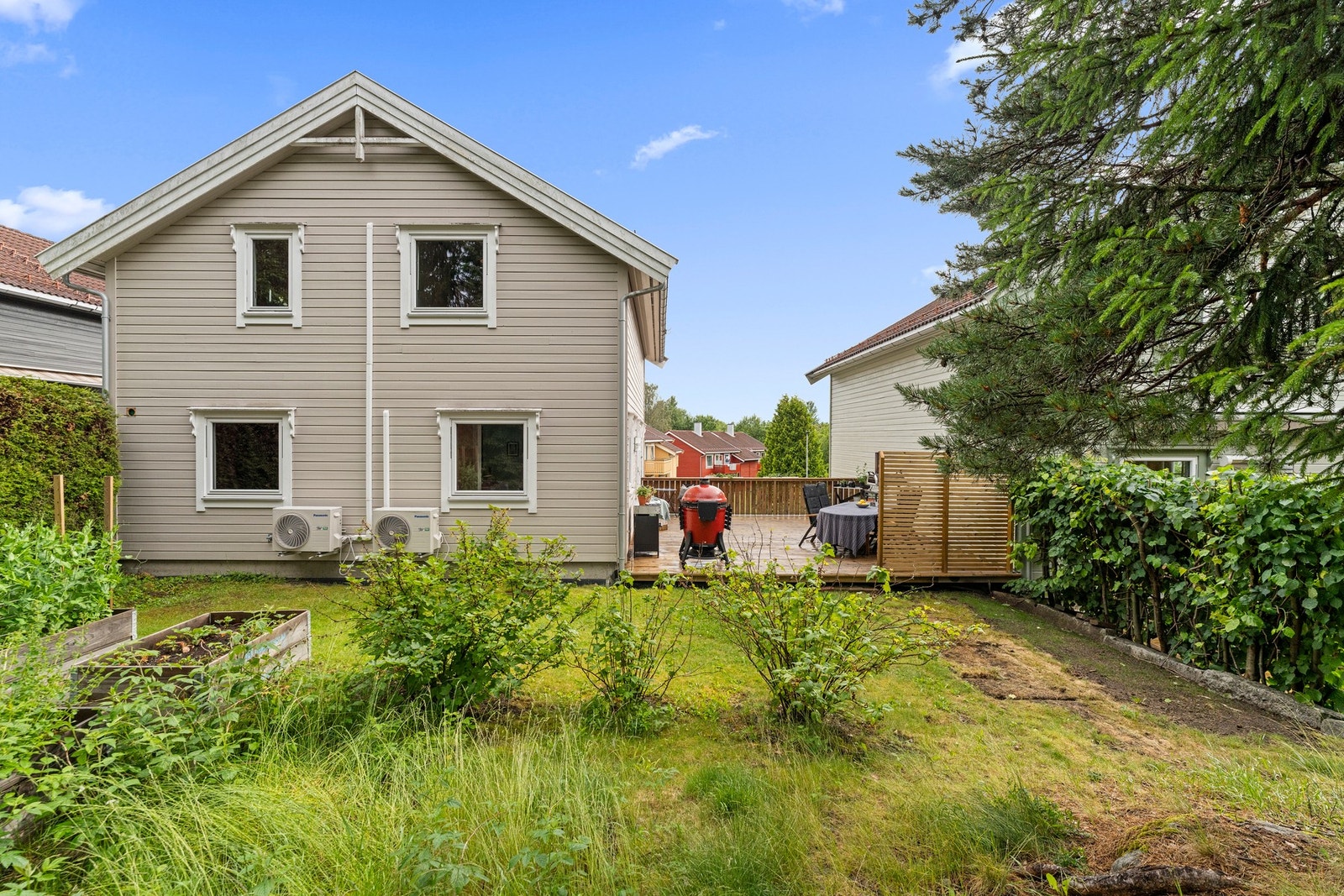 Her er det også en stor hage som gir rom for det aller meste. Galleribilde