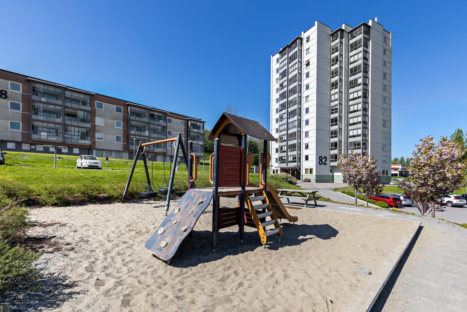 Flotte lekeplasser for barn. Galleribilde