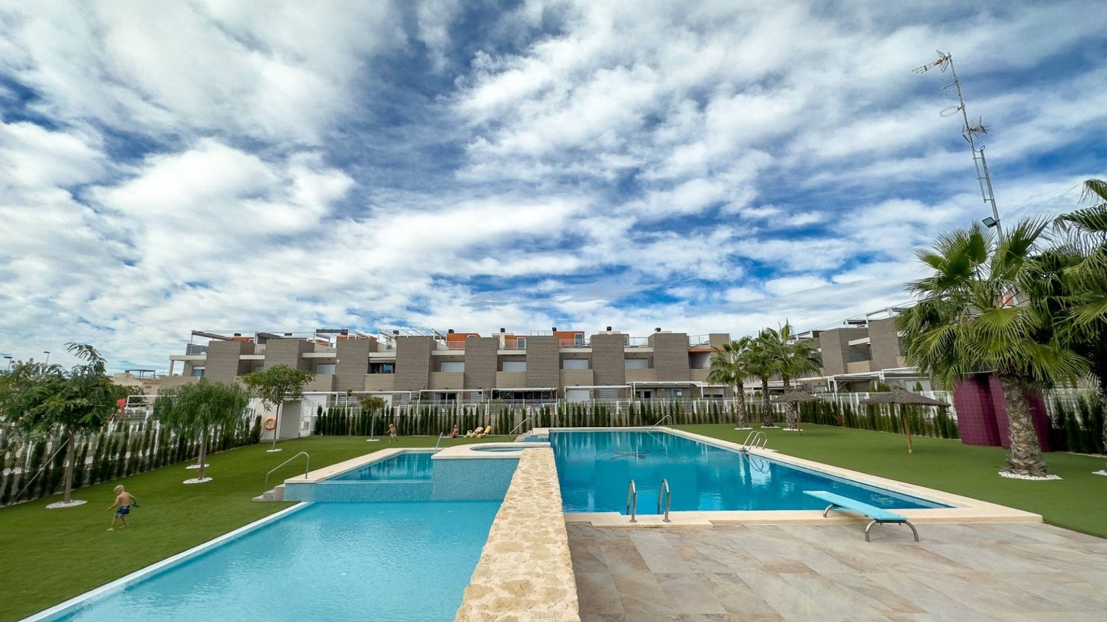 BILDET ER KUN VIST SOM EKSEMPEL FRA TVILLING PROSJEKT FASE II Galleribilde