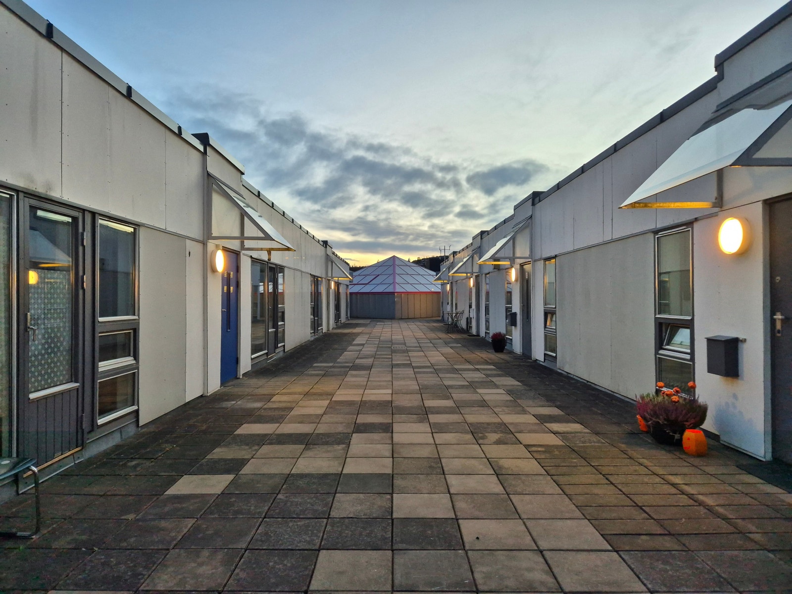 Felles inngangsparti Galleribilde