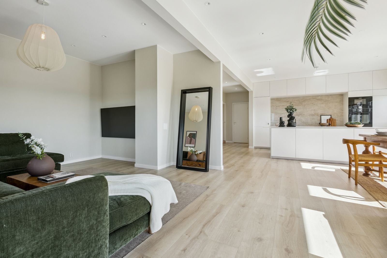 Varmefolie i 1. og 2. etasje Galleribilde