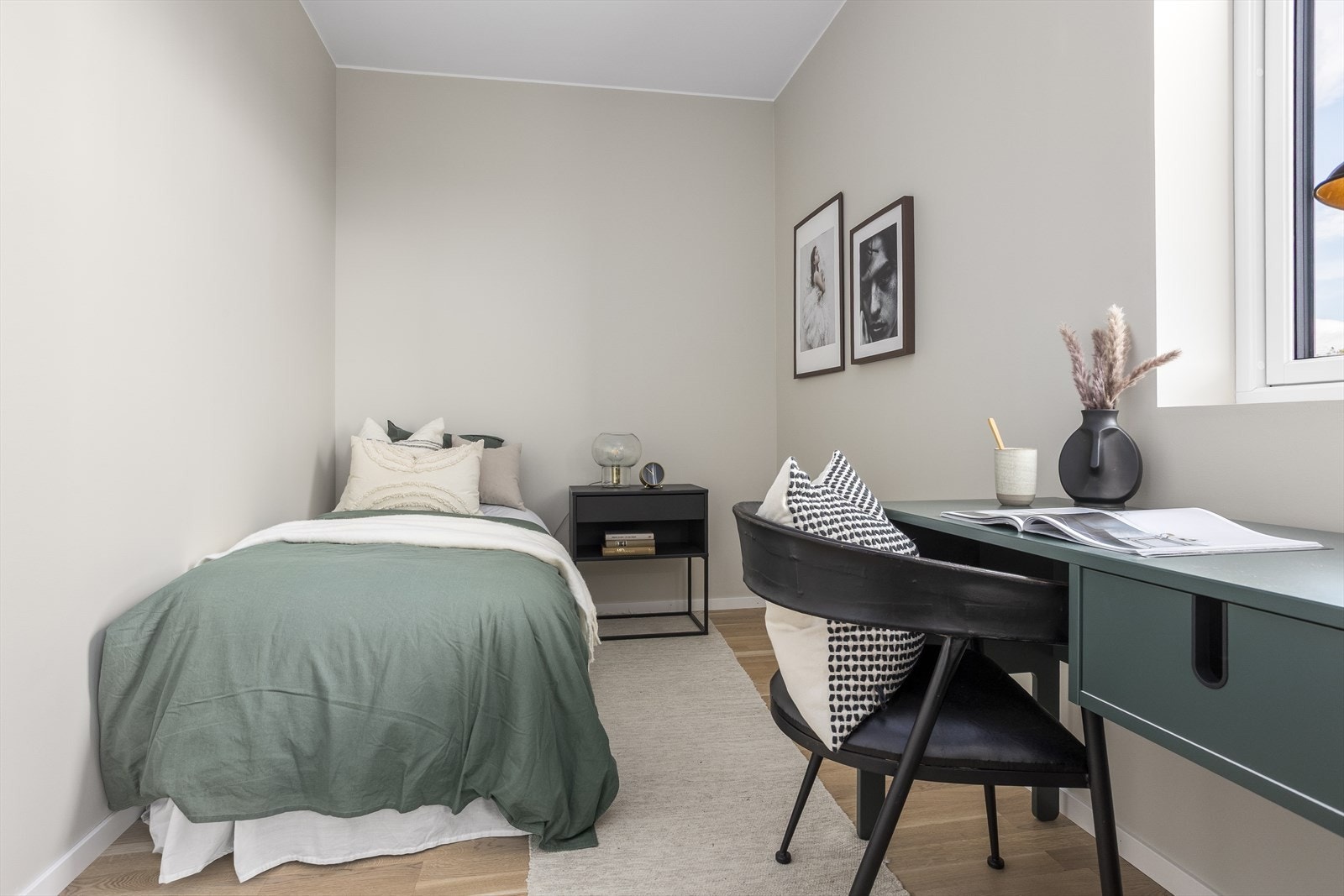 I tilknytning til kjøkkenet får dere et romslig soverom på 7,2 m². Galleribilde