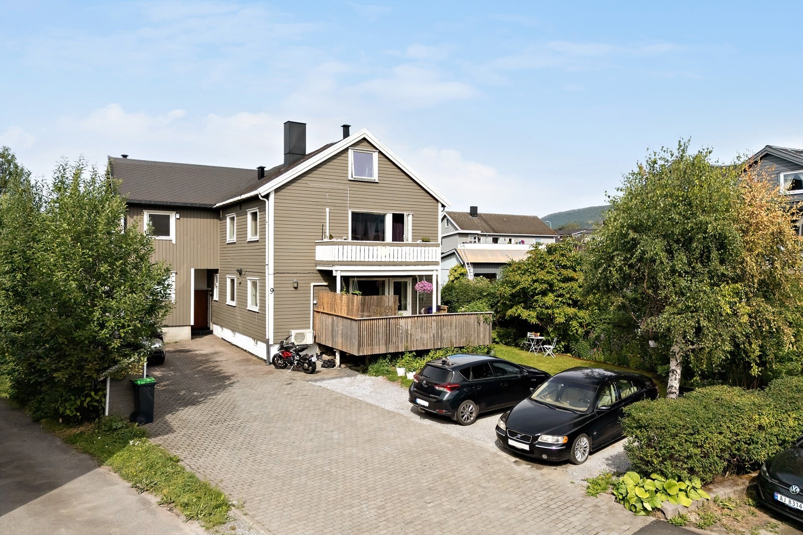 Petter Grubens gate 9 er en del av Moheia borettslag som består av totalt 12 leiligheter. Galleribilde