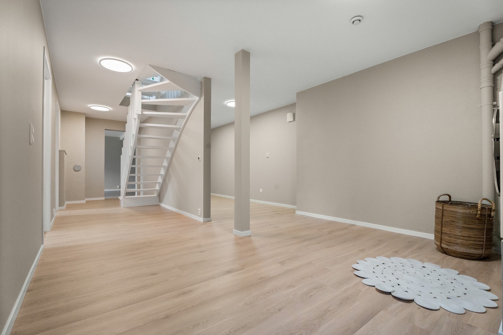 Kjeller på hele 110 kvadratmeter! Galleribilde