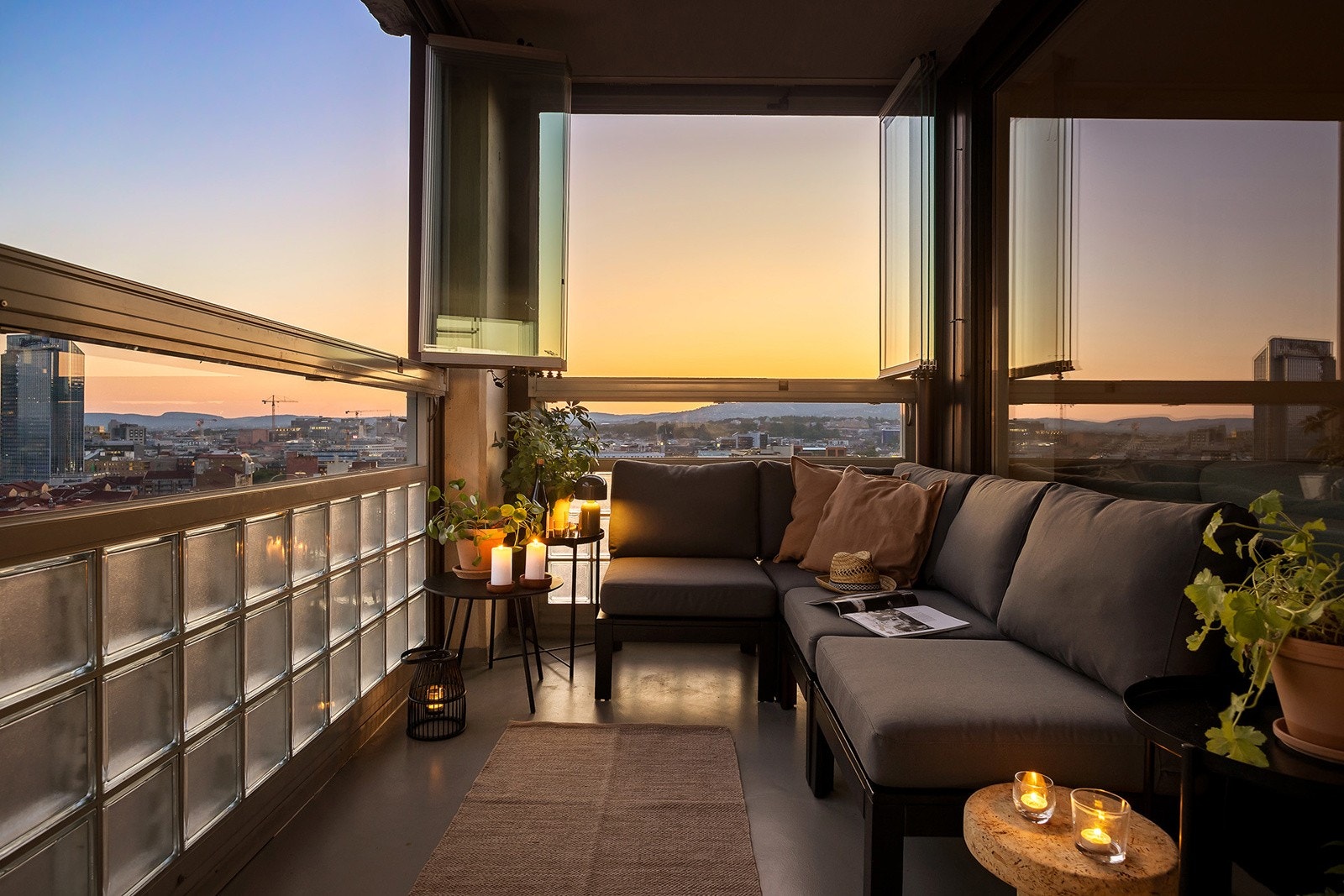 Nyt spektakulære solnedganger. Galleribilde