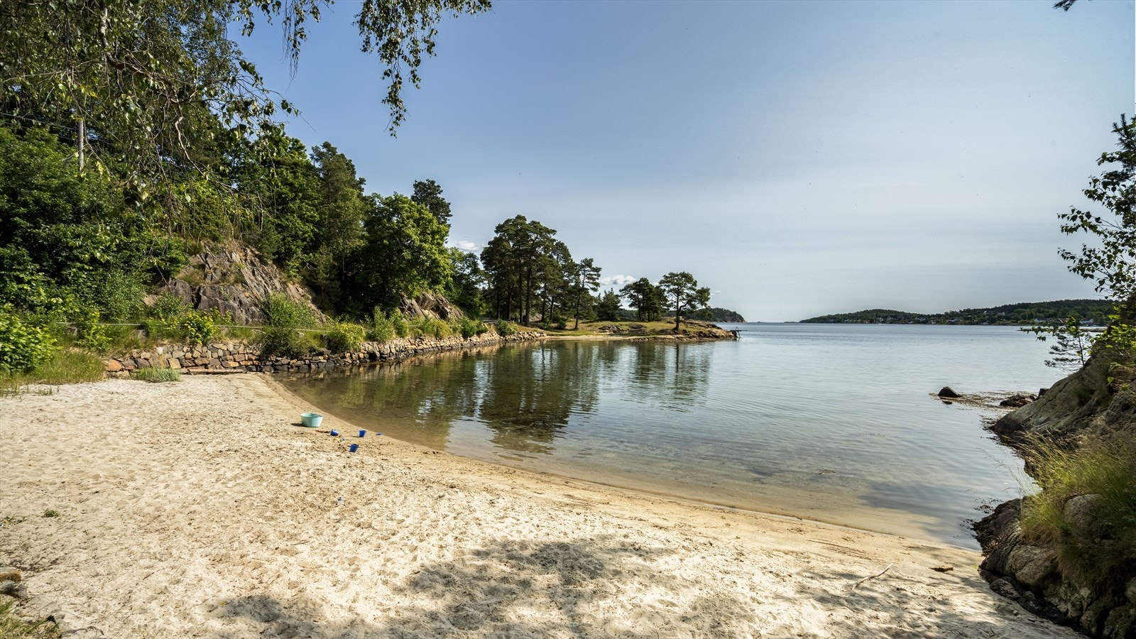 Flott strand rett ved eiendommen Galleribilde