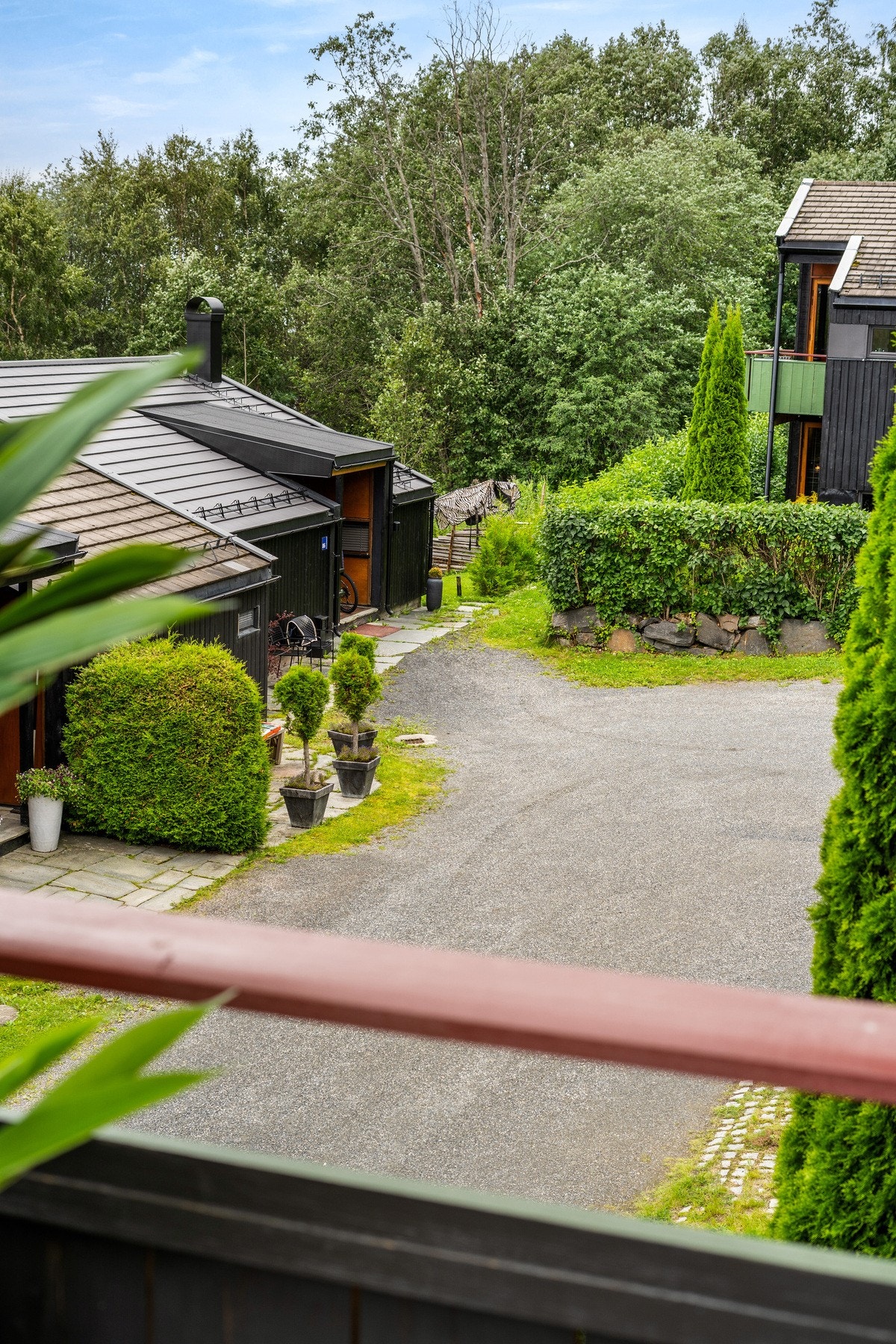 Fra leiligheten ser man enden av tunet i retning nord. Galleribilde