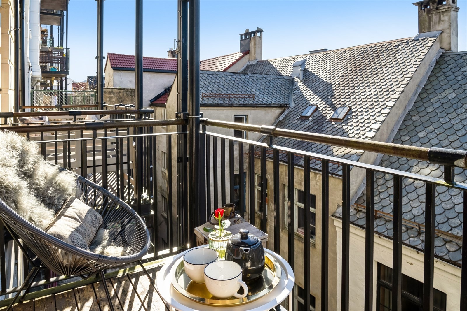 Altan på 3,12 m² med gode solforhold. Galleribilde