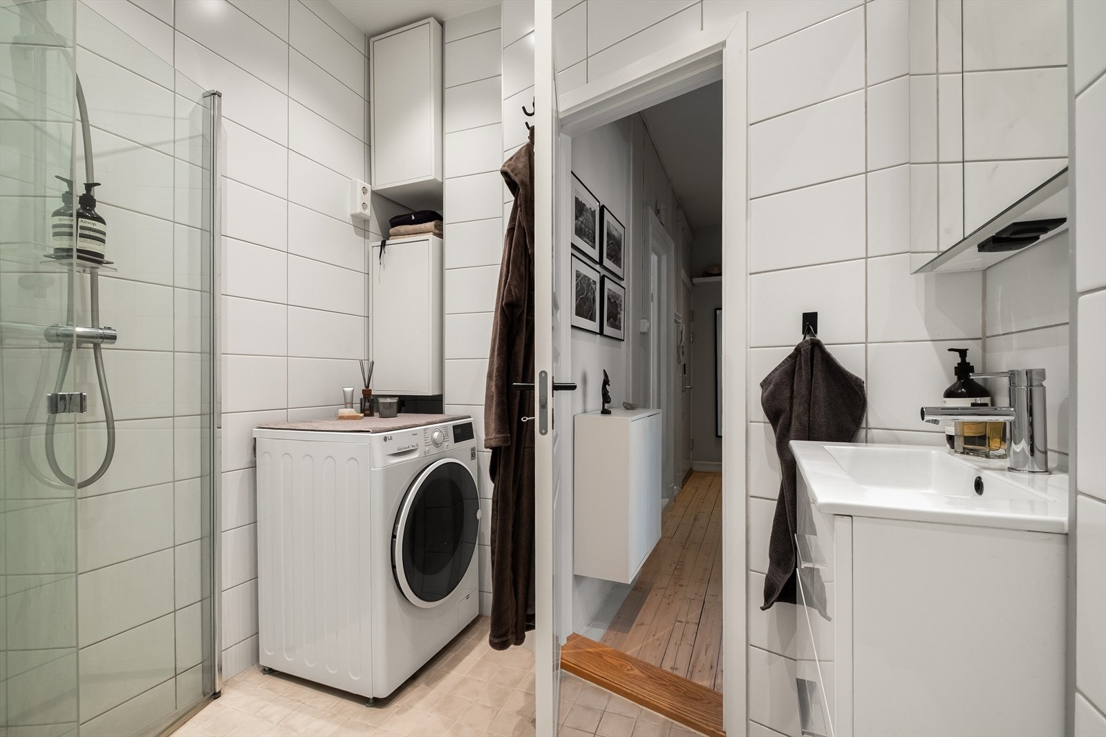 - Opplegg for vaskemaskin. Naturlig avtrekk - Galleribilde