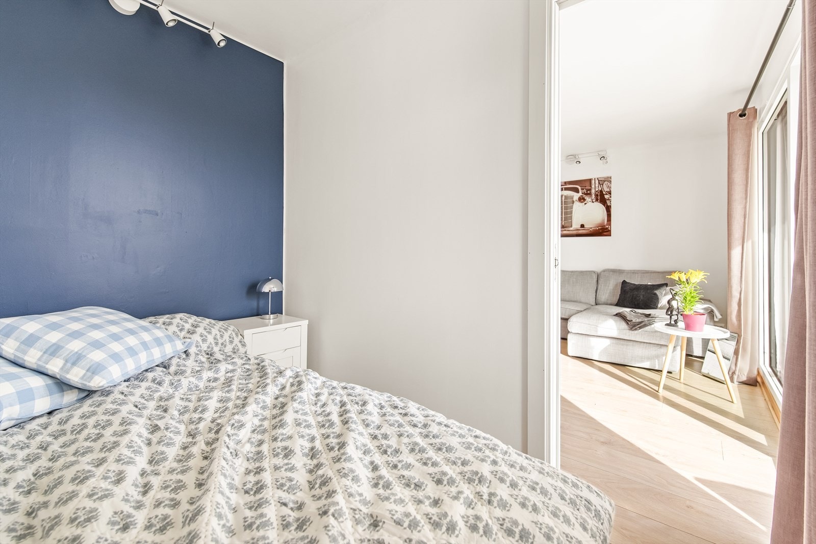 Leiligheten har en smart og praktisk sovealkove. Galleribilde