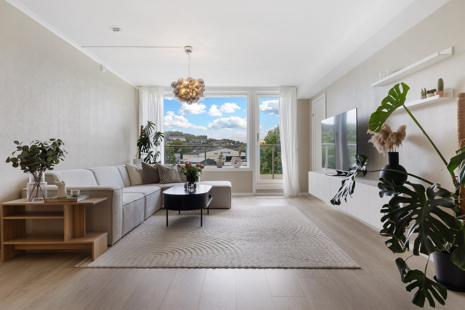 Presentasjon av Liakroken 4 av Morten Haugervvåg ved Eiendomsmegler Norge avd. Åsane Galleribilde