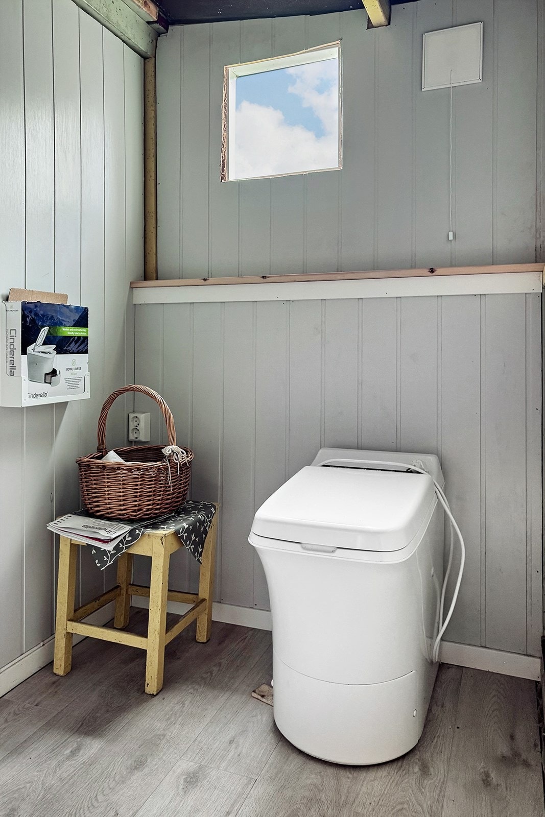 Toalettrom med zinderellatoalett Galleribilde