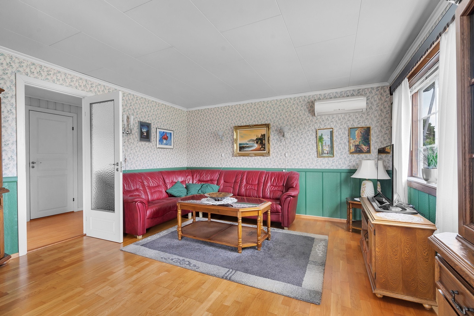 God plass til sofakrok for hele familien! Galleribilde