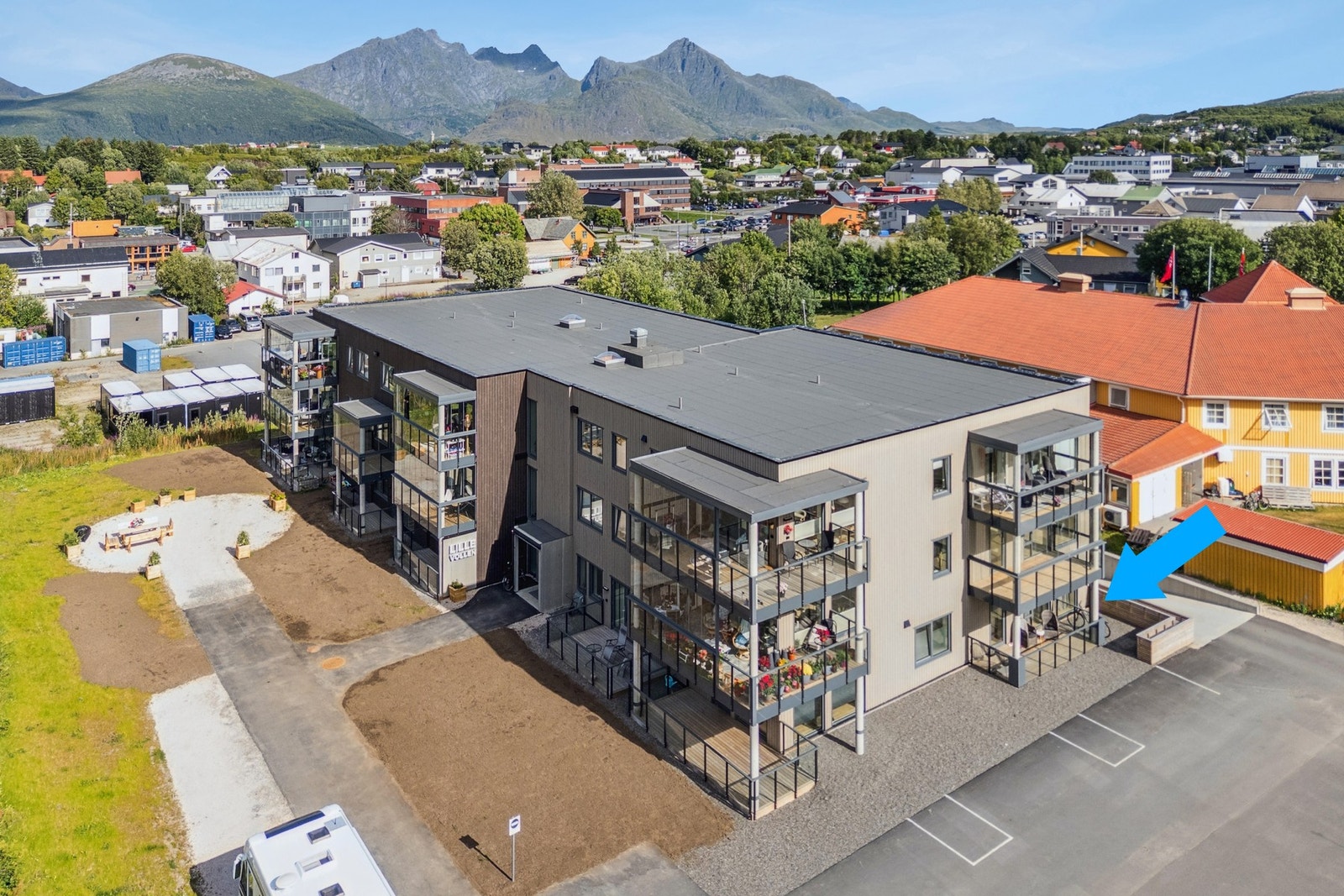 Velkommen til Lillevollveien 21, Leilighet 12 - Presentert av EiendomsMegler1 Lofoten. Foto: EFKT. Galleribilde