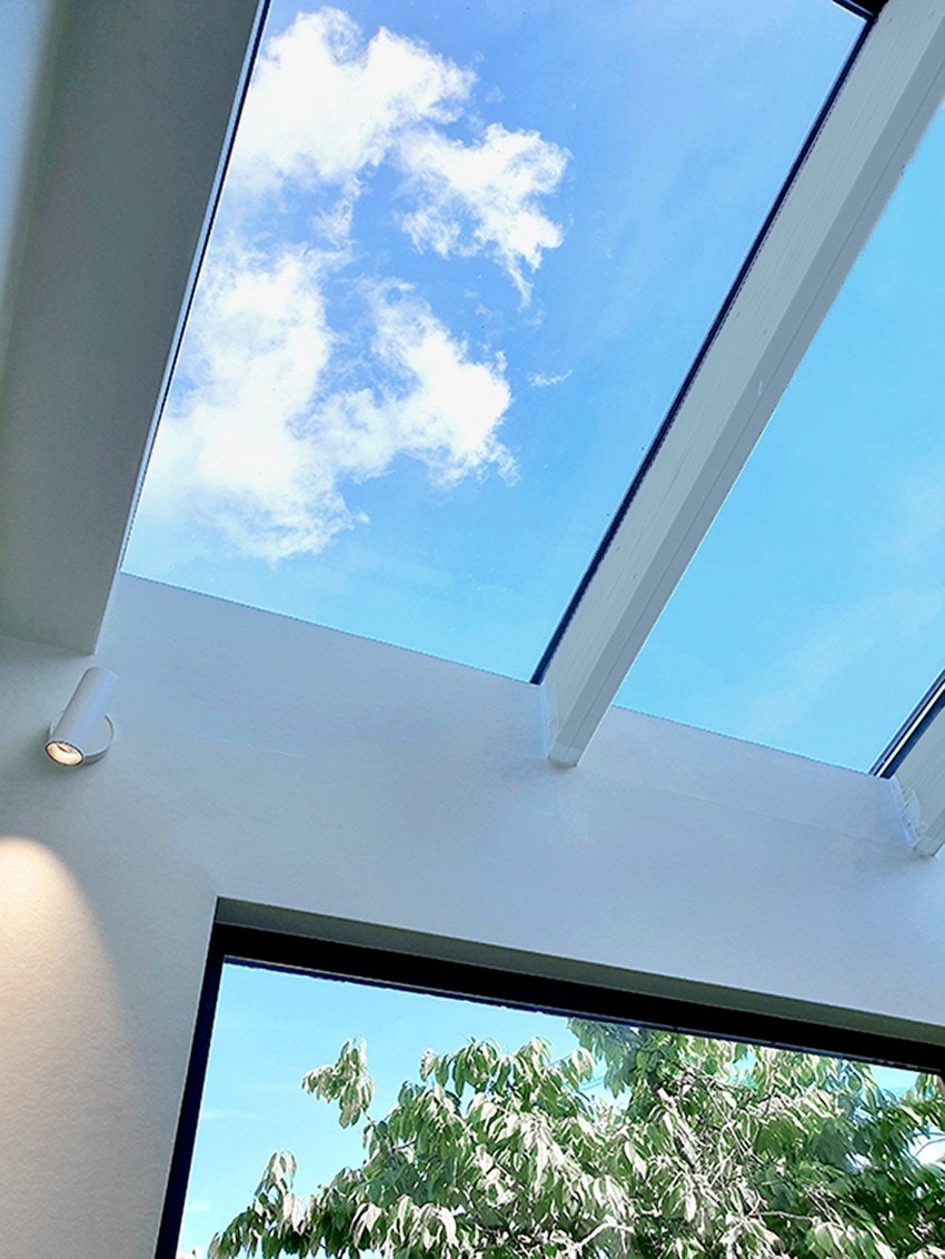 Her er det både høyt under taket og takplater av glass. Galleribilde