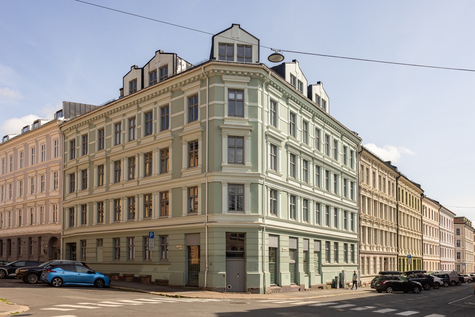 Her bor du i en rolig gate med nærhet til Akerselva og Birkelunden. Galleribilde