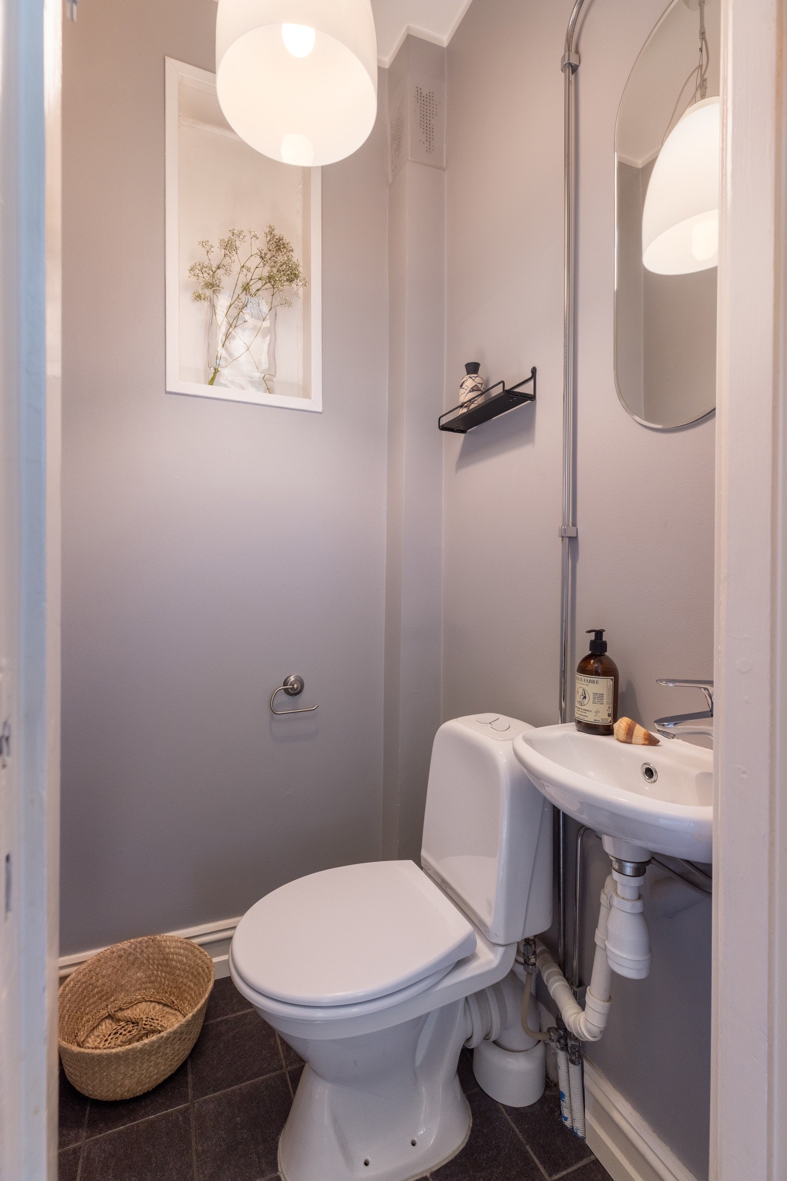 tillegg til badet, har du et separat toalett. Galleribilde