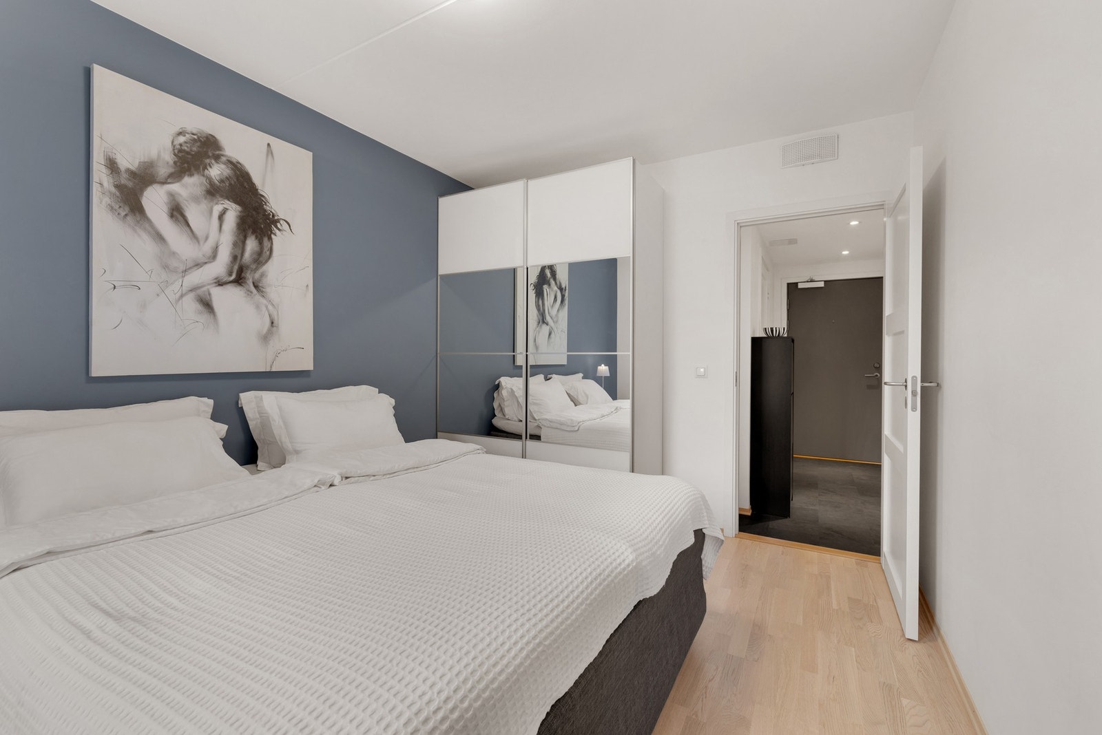 Leiligheten har to gode soverom. Galleribilde