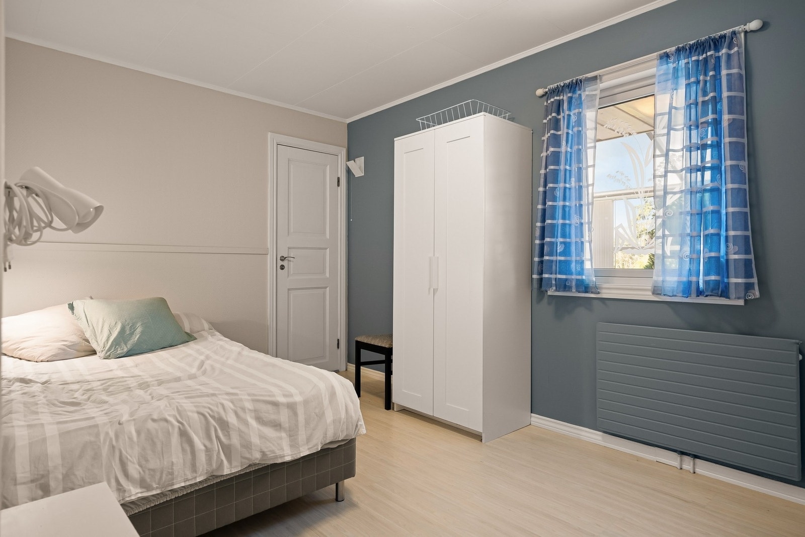 Soverom av god størrelse. Galleribilde