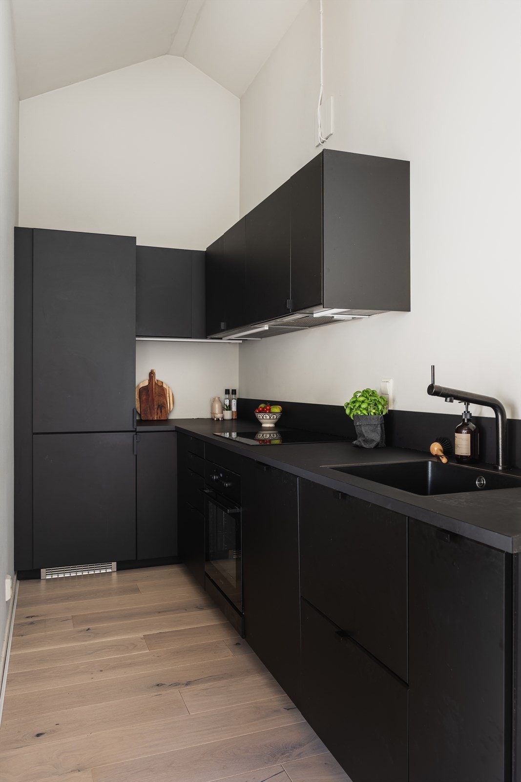 Automatisk vannstopper og komfyrvakt er montert Galleribilde