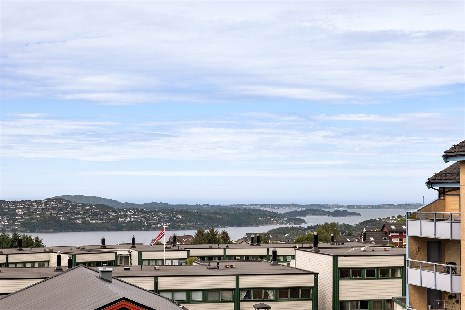 Utsikt fra balkong. Galleribilde