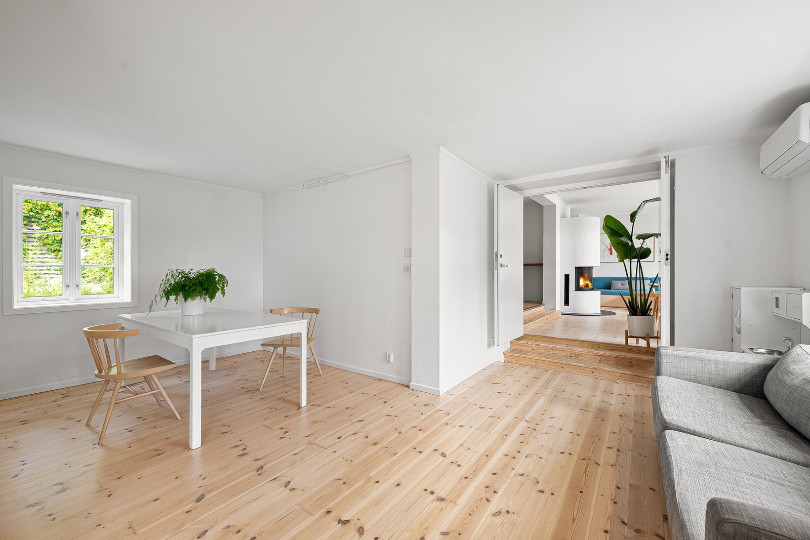 Stue og spisestue hybeldel. Galleribilde