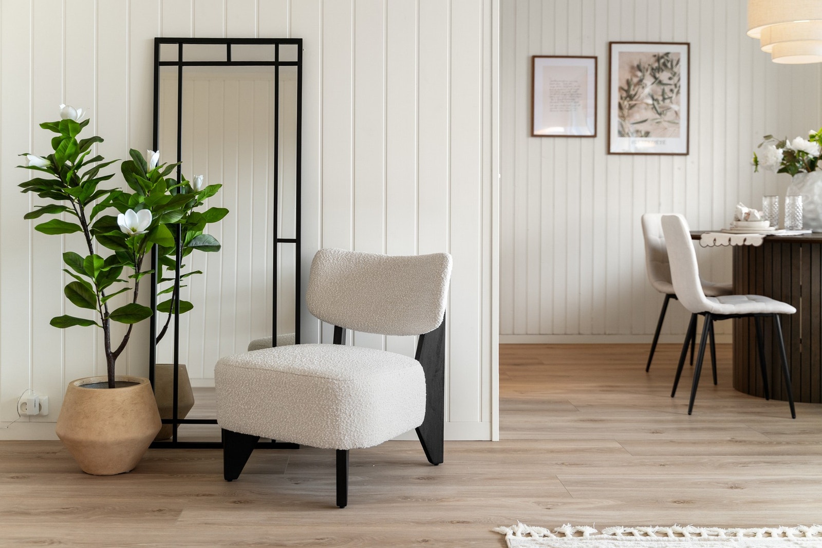 Stor og fleksibel stue på 34 m² - ideell for deg som ønsker god plass og mange innredningsmuligheter. Galleribilde