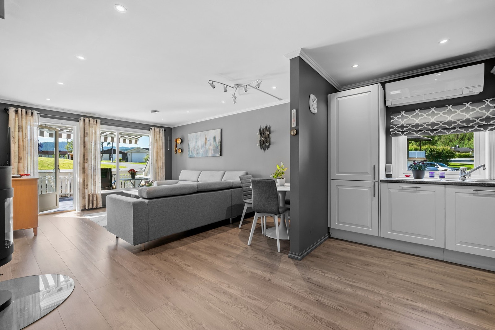 Her presenteres en sentral bolig på Støren. Galleribilde