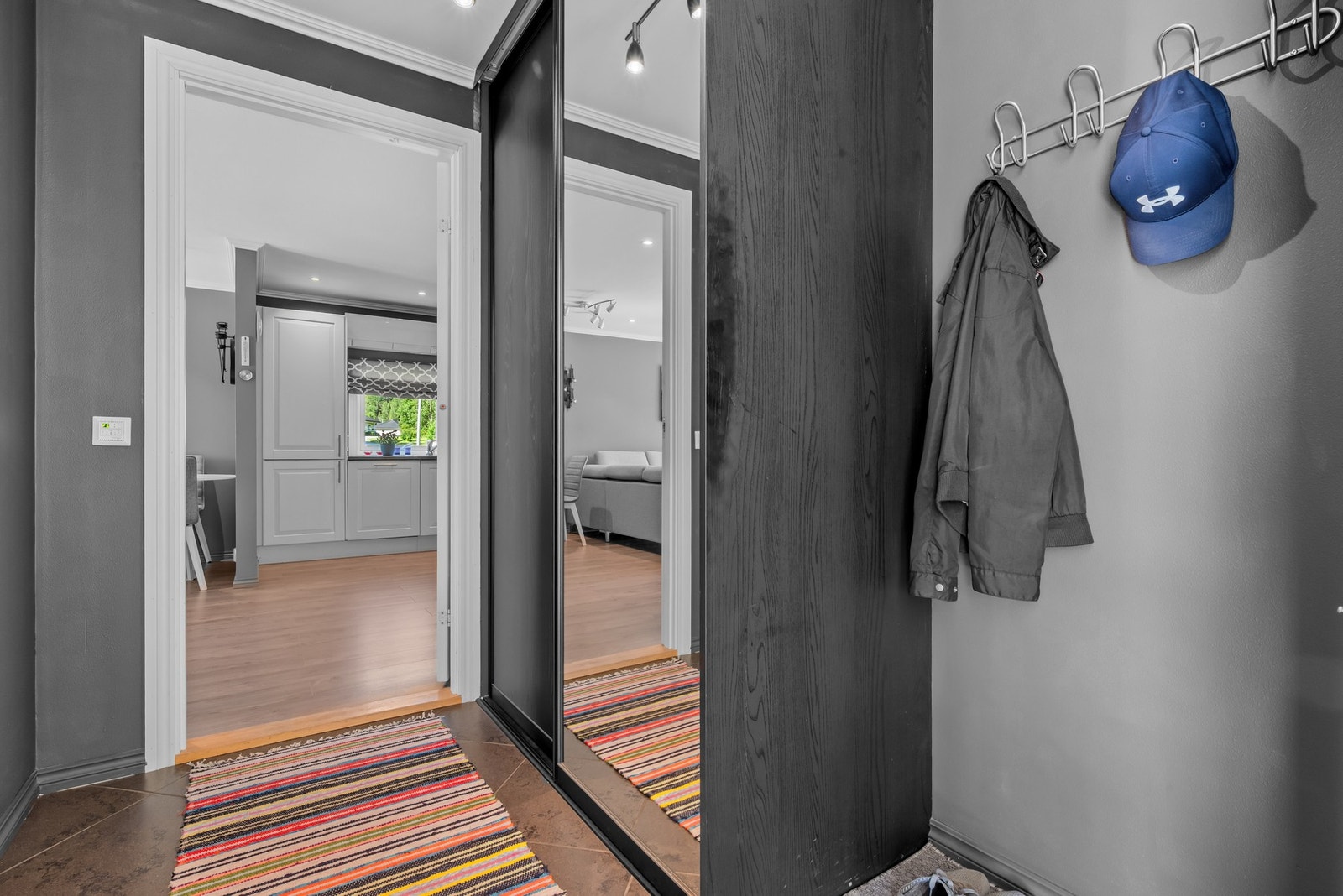 Den større entreen åpner for flere lagringsmuligheter. Galleribilde