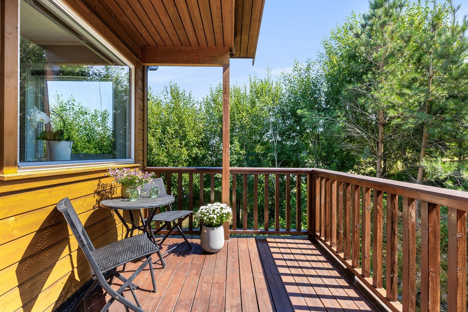 Plass til utemøblering. Galleribilde