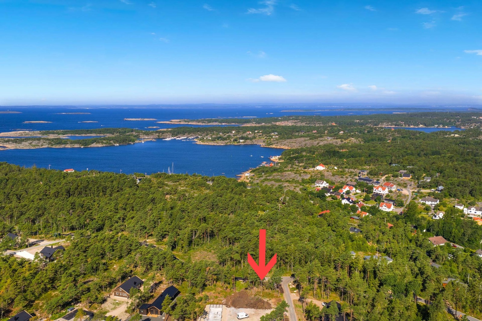 Dronefoto fra tomten / juli 2025 Galleribilde