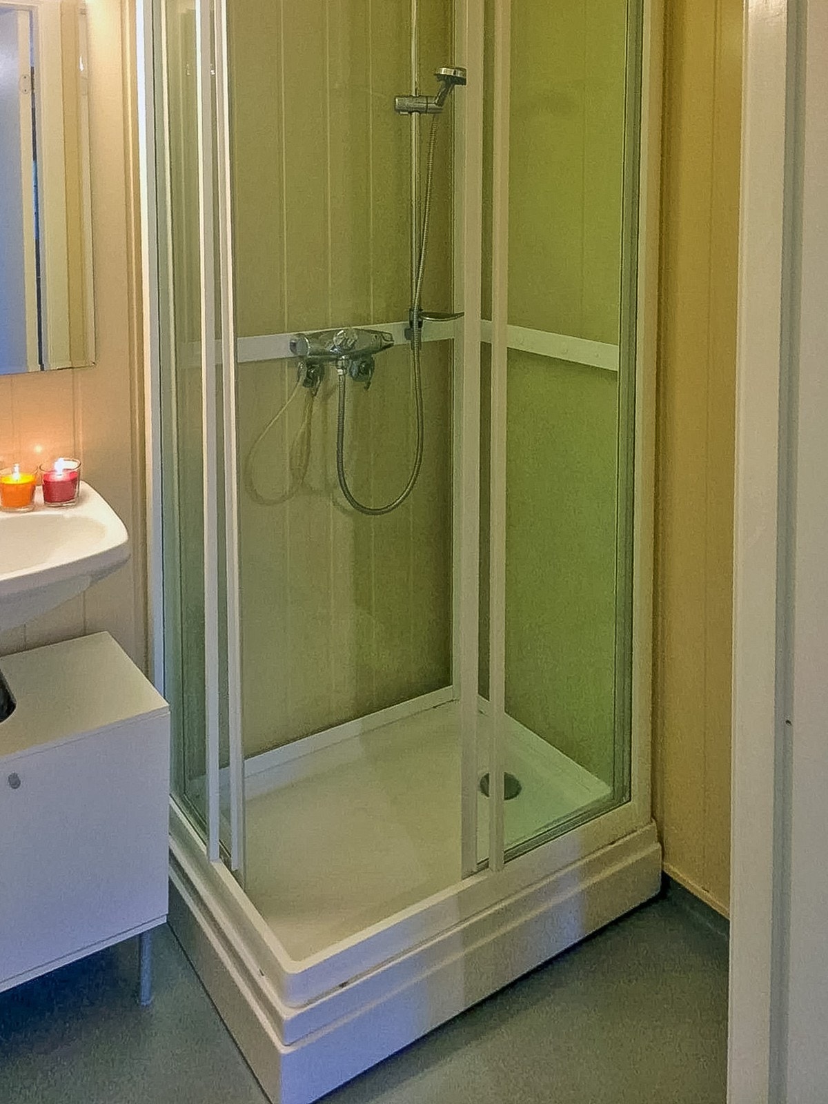 Bad/wc i leiligheten. Galleribilde