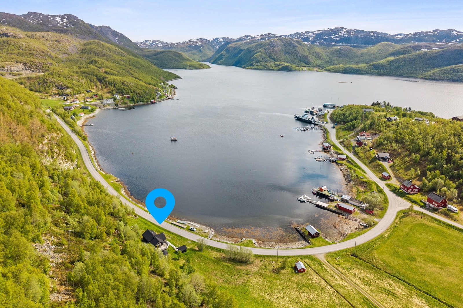 Hytte oppført i 2006 med svært fin plassering. Foto: EFKT Galleribilde