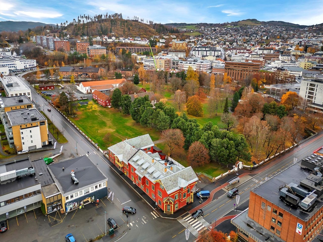 Nærhet til Gjøvik skate- og aktivitetspark, GOA Flerbrukshall og treningssentre. Galleribilde
