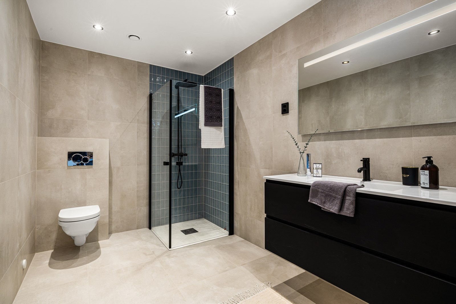 Badet i 1. etg. Galleribilde