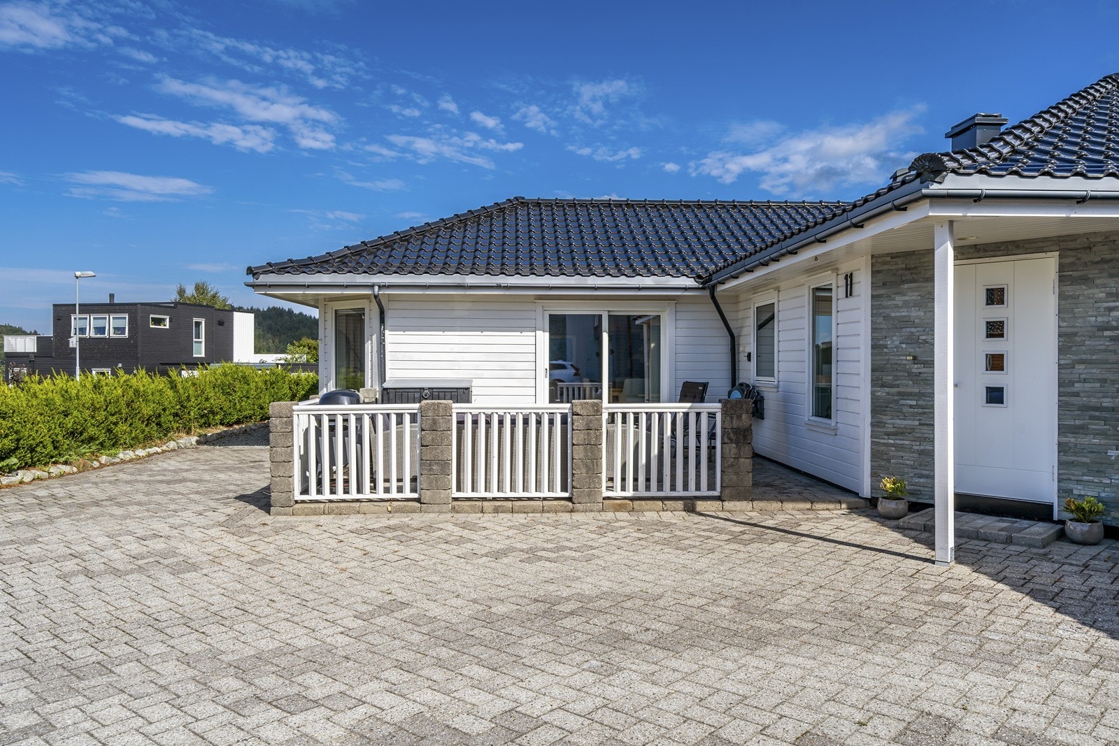 Meget lettstelt eiendom med alt-på ett plan. Galleribilde