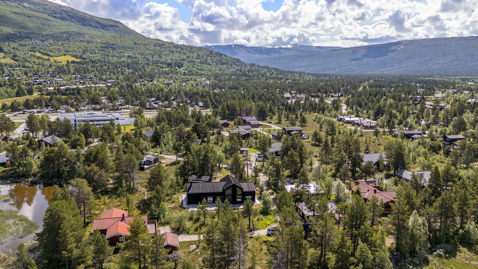 Dronebilde Galleribilde
