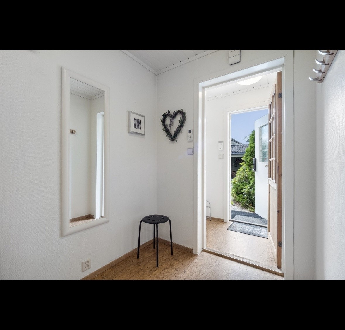 Gang og ytterdør Galleribilde