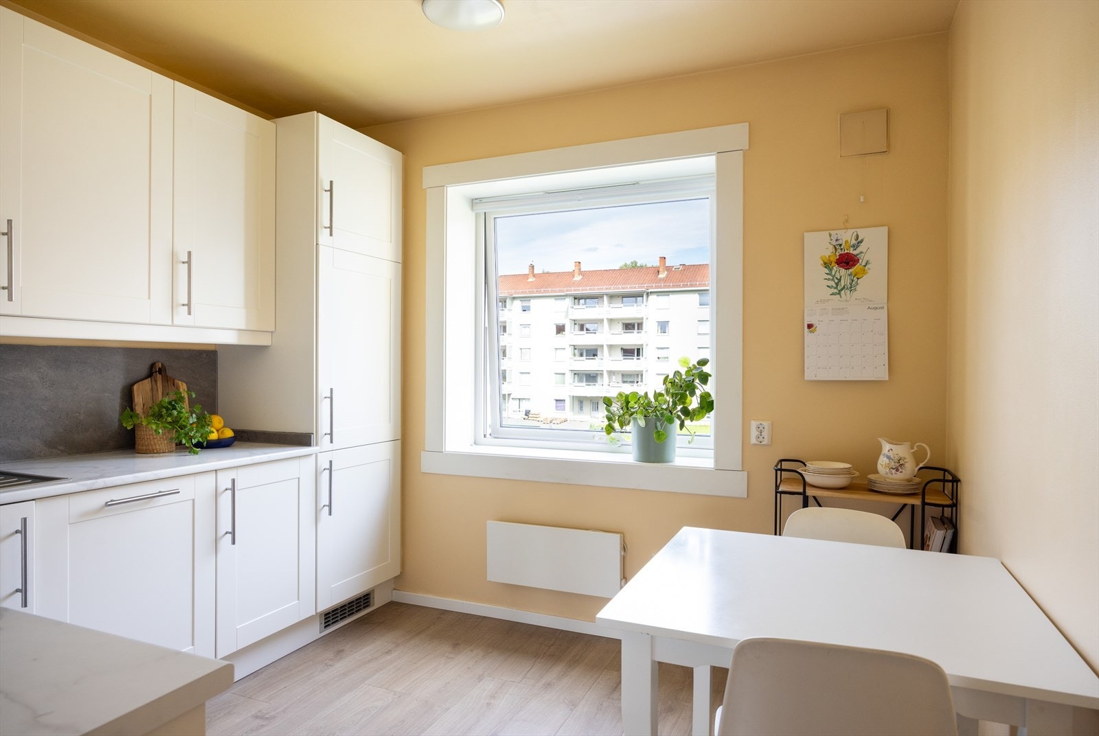 God plass til å ha en hyggelig sittegruppe hvor man kan nyte morgenkaffen. Galleribilde