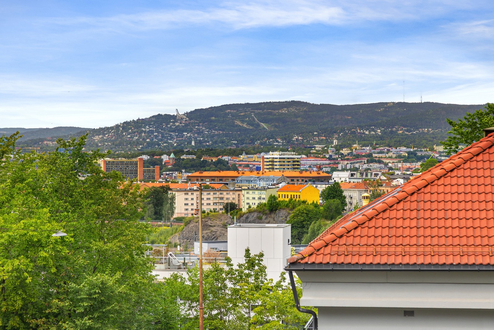 Her kan du nyte en spektakulær utsikt over Oslo og Holmenkollen! Galleribilde