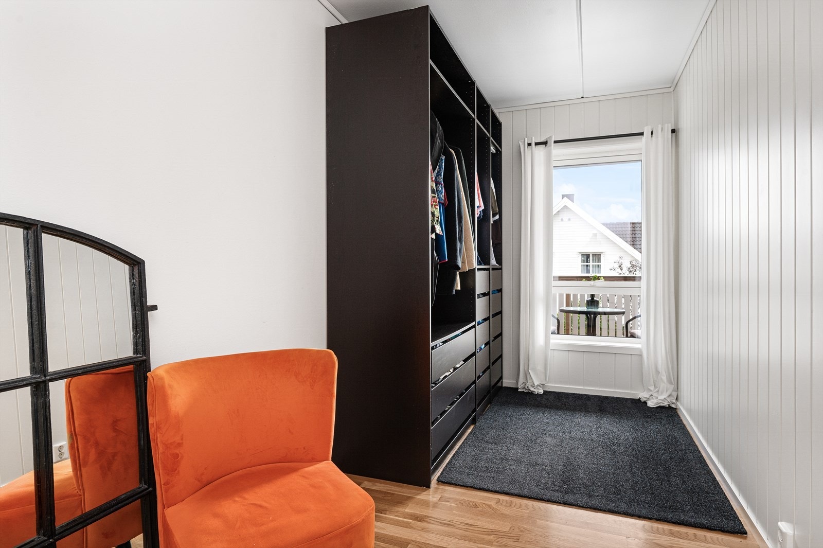 Soverom ca. 9 kvadratmeter Galleribilde