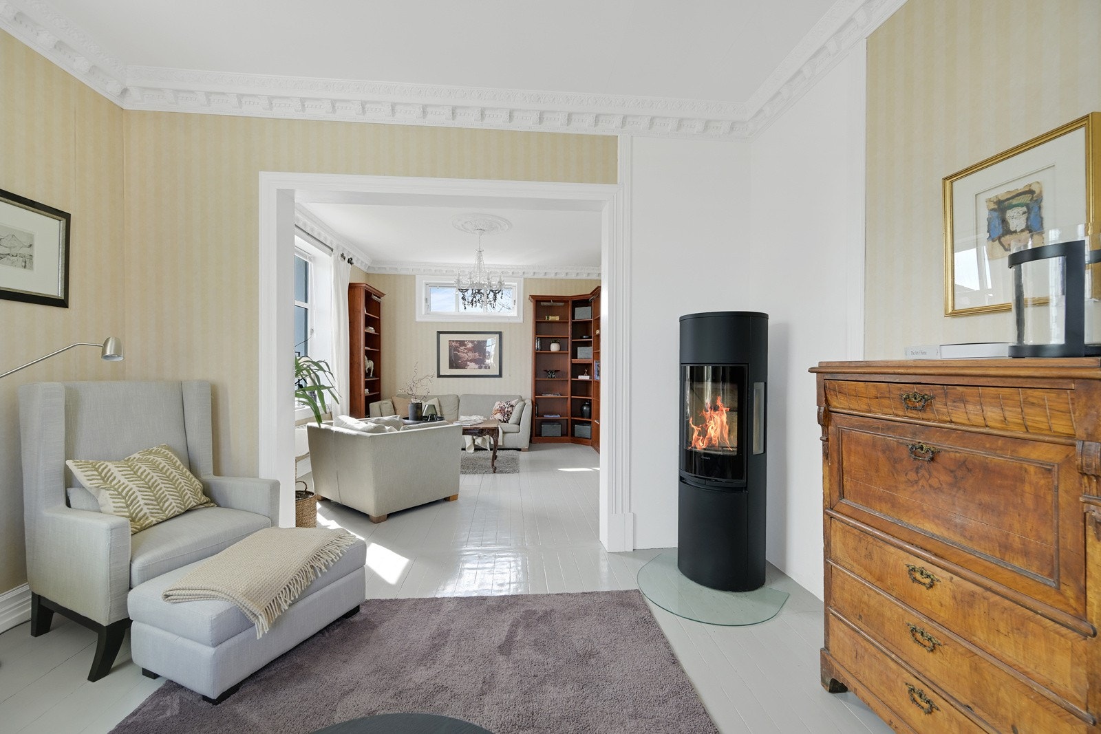 Her ser vi fra finstua og mot dagligstua Galleribilde